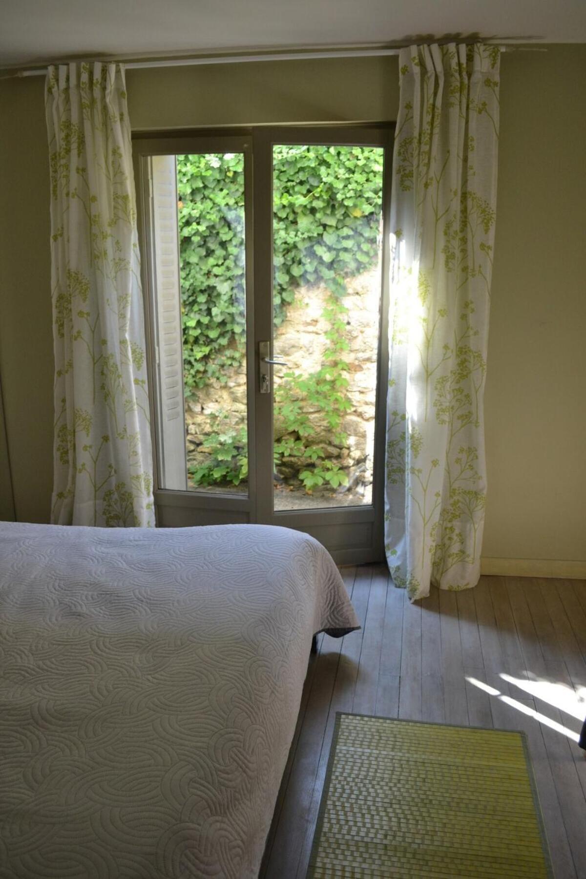 L'Escapade 3 Etoiles Villa Champagne-sur-Seine Rum bild
